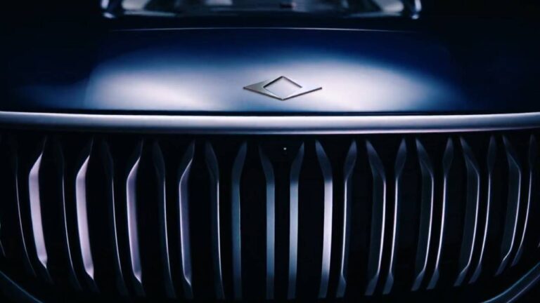 TOGG, yeni logosuyla boy gösterdi