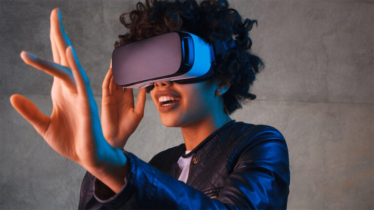 Apple’ın VR kulaklığının adaptöründen ilk bilgi geldi