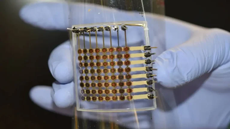 Dünyada bir ilk: 3D yazıcı ile OLED panel basıldı!