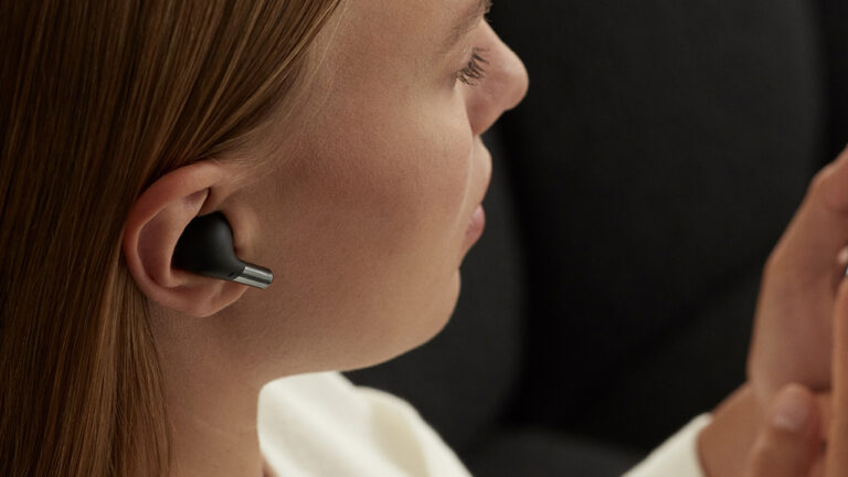 OnePlus Buds Pro’nun yeni rengi piyasaya sürüldü