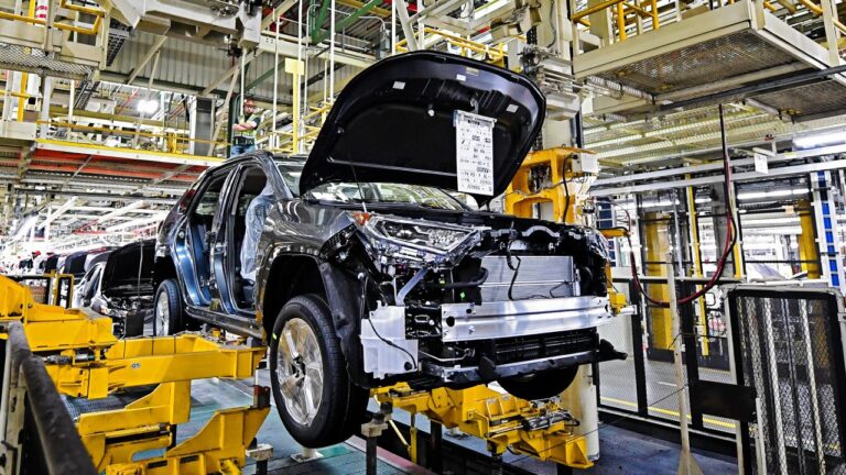 Otomotiv Sanayii Derneği’nden ham madde krizi açıklaması