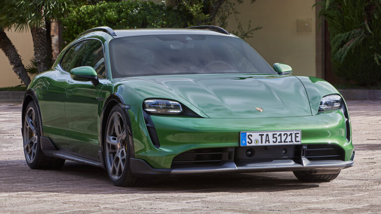 Porsche Taycan, dünya rekorunu kırmayı başardı!