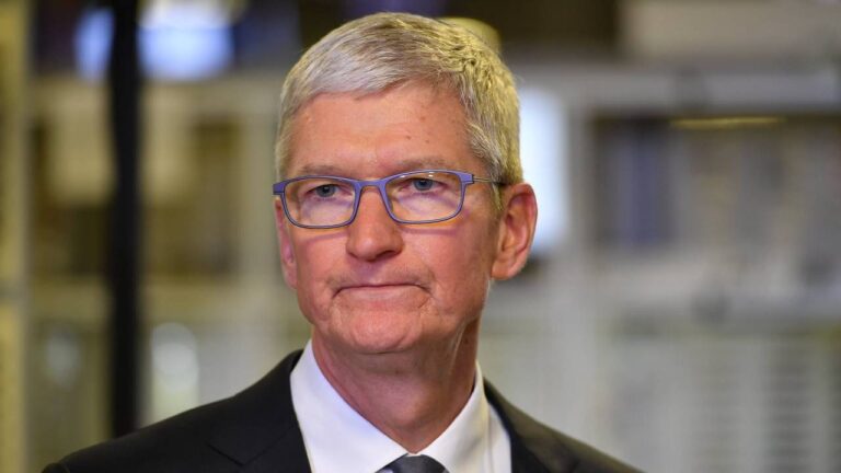 Senatörleri aradı! Tim Cook’tan antitröst yasalarına tepki