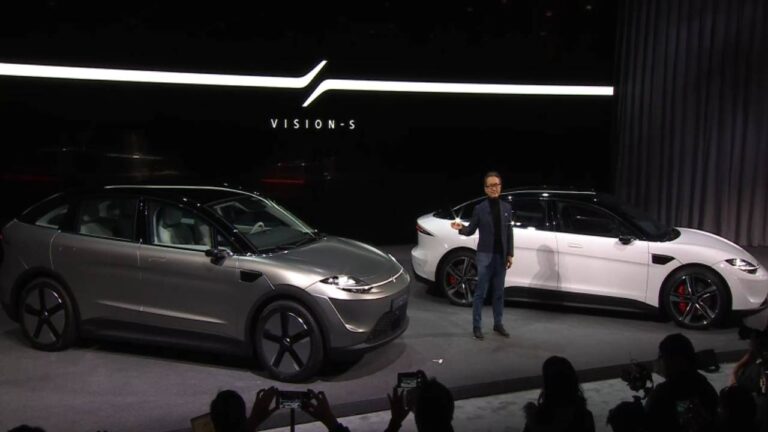 Sony, otomobil sektöründe kartları yeniden dağıtıyor!