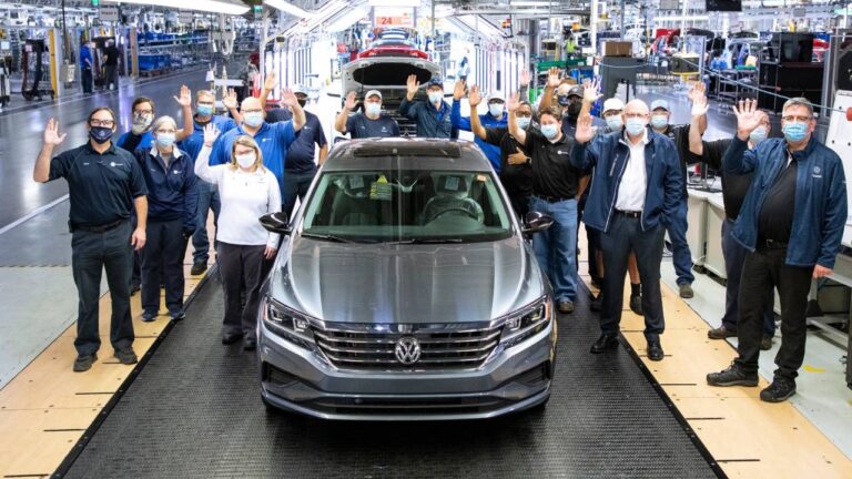 Volkswagen Passat, bir ülkeye daha veda etti