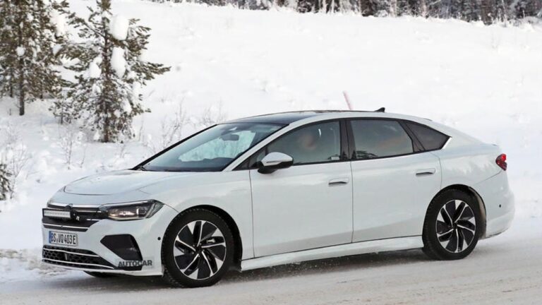 Volkswagen’in ilk elektrikli sedan modelinin fotoğrafları sızdırıldı