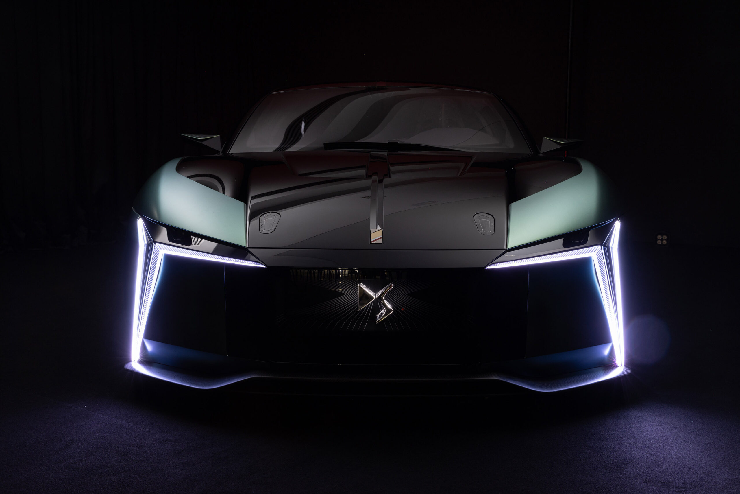 DS E-Tense Performance özellikleri ile sınırları zorluyor ...