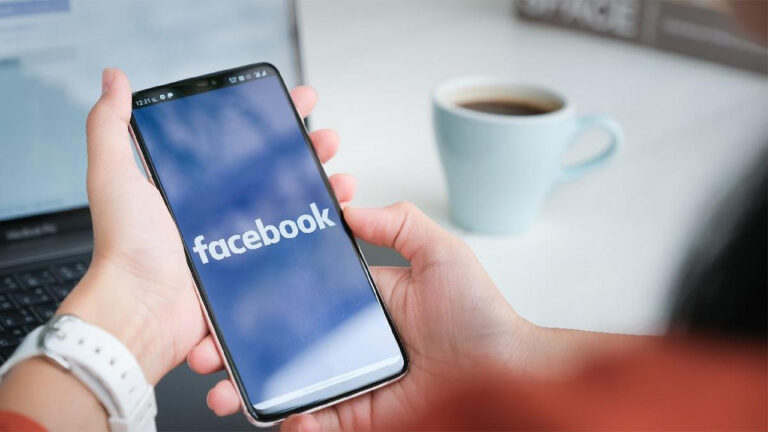 Apple’ın tartışmalı gizlilik politikası Facebook’u harekete geçirdi