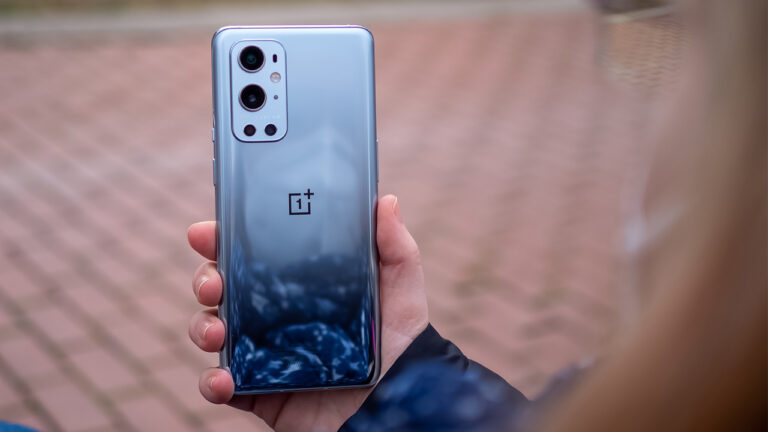 OnePlus’ın 150W hızlı şarjlı telefonundan ilk bilgiler!