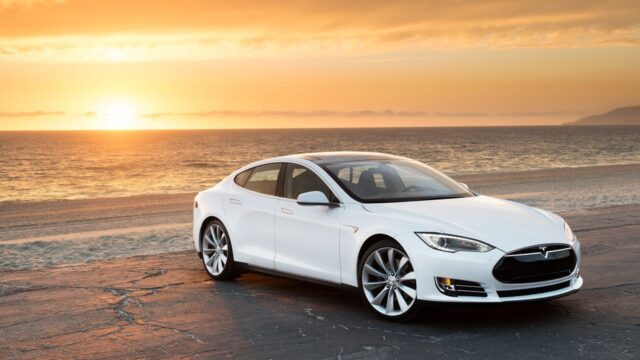 Tesla, 54.000 aracı geri çağırdı: İşte nedeni!