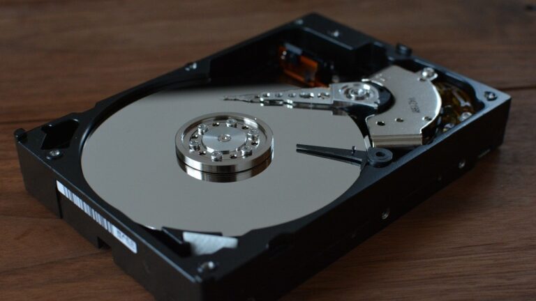 Toshiba HDD teknolojisinde çığır açacak: 40TB için tarih verildi!