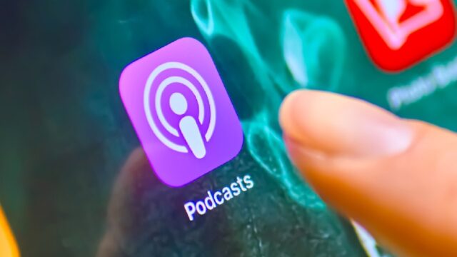 iOS 15.4 güncellemesi, Apple Podcast için yeni özellikler sunuyor!