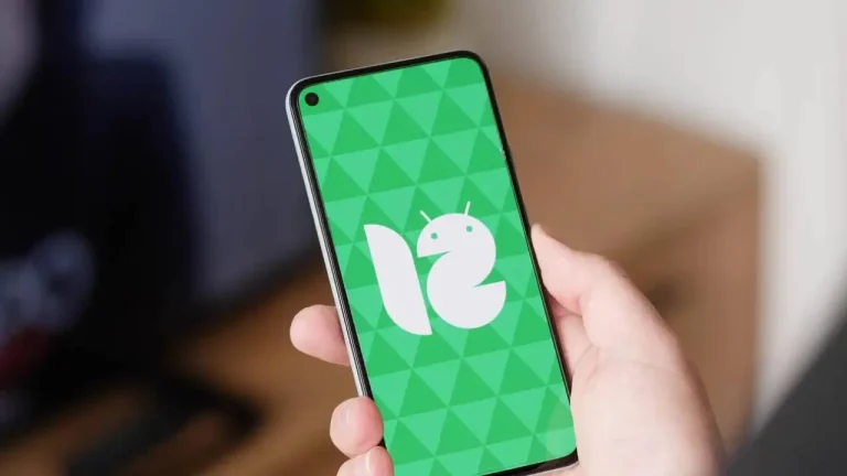 9 yıllık cihaza Android 12 güncellemesi!
