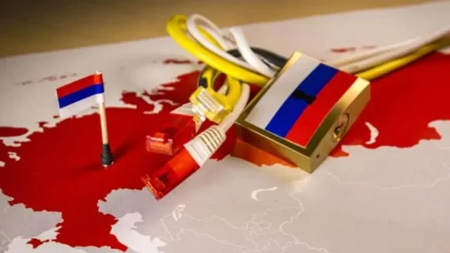 Rusya’dan ABD’ye rest! Korsan yazılım yasallaşıyor