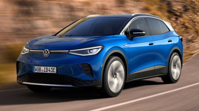 Volkswagen mutlu: Benzin zamları elektrikli otomobillere yaradı!