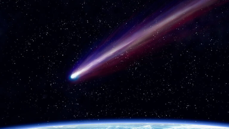 Şimdiye kadarki en büyük kuyruklu yıldız keşfedildi!