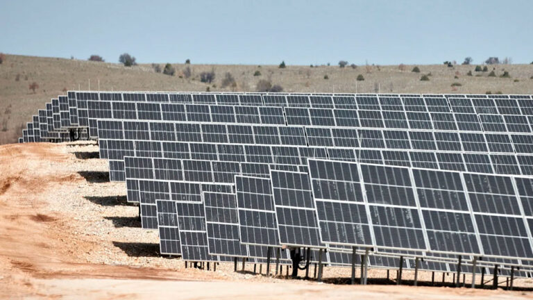 Yunanistan yüzde 100 yenilenebilir enerji seviyesine ulaştı!