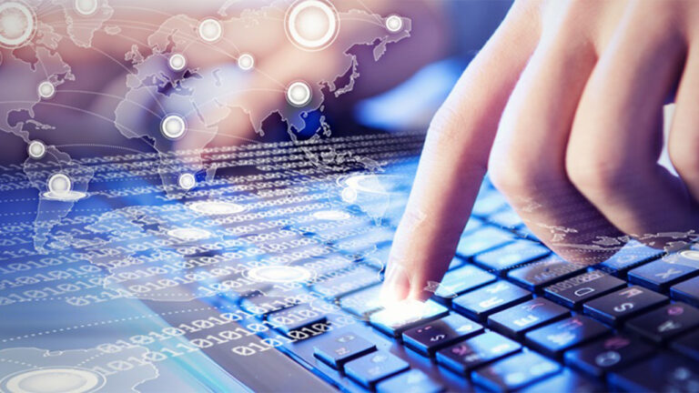 Yerli girişimlere destek: Bilişimin Yıldızları programı yürürlüğe girdi