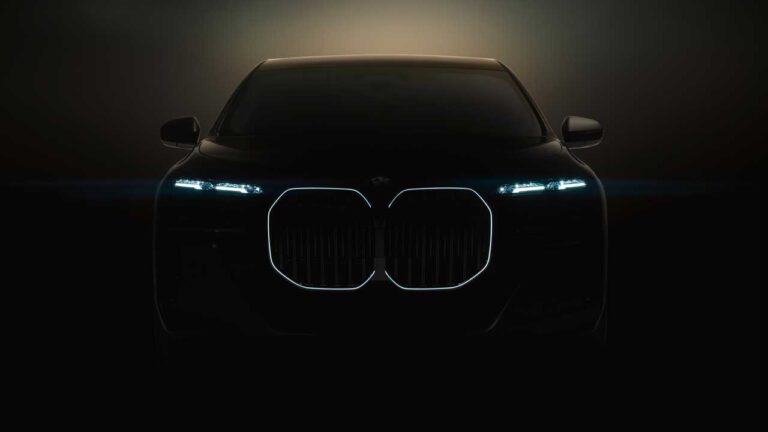 Tanıtıma 7 kala: BMW i7’nin yeni teaser görseli yayınlandı!