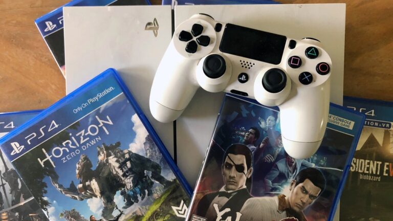 Sony müjdeyi verdi: Eski PlayStation oyunları geri geliyor!