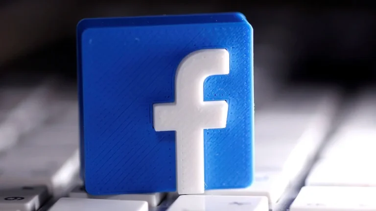 Facebook kullanıcıları dikkat: 1 milyondan fazla indirilen bu uygulamayı silin!