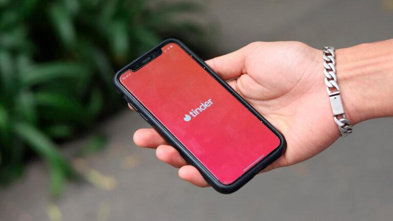 Nabza göre şerbet: Google, Tinder’a torpil yaptı