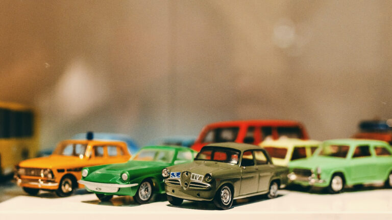 Oyuncak arabalar bağışa dönüşüyor!