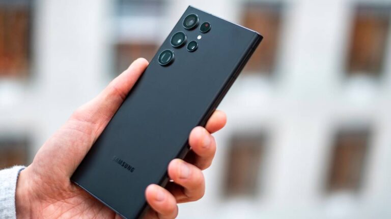 Üretim etkilenecek: Samsung, yüksek enflasyona yenik düştü