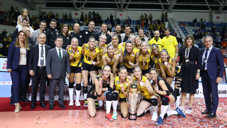 Vakıfbank, Avrupa’yı 5. kez fethetti! İşte sosyal medyadan gelen tepkiler