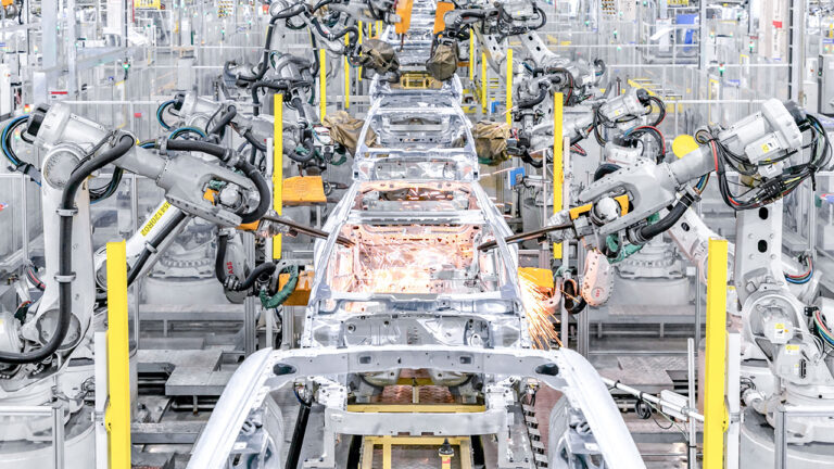 Volvo’dan fosil içermeyen çelik kullanımı için kritik adım!