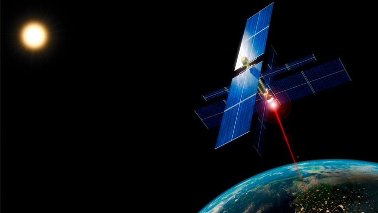 Güneş panelleri uzaya taşınıyor!