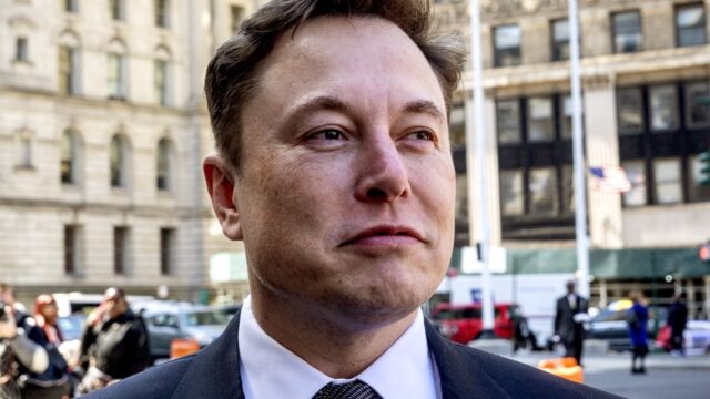 Elon Musk’ı eleştiren SpaceX çalışanları kovuldu