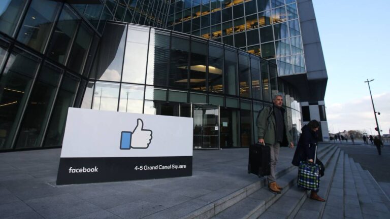 Facebook, denetleme sistemi konusunda sınıfta kaldı
