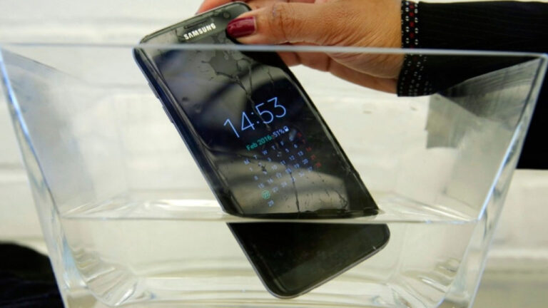 Samsung telefonlar suya dayanıklı değil mi? İlk ceza geldi