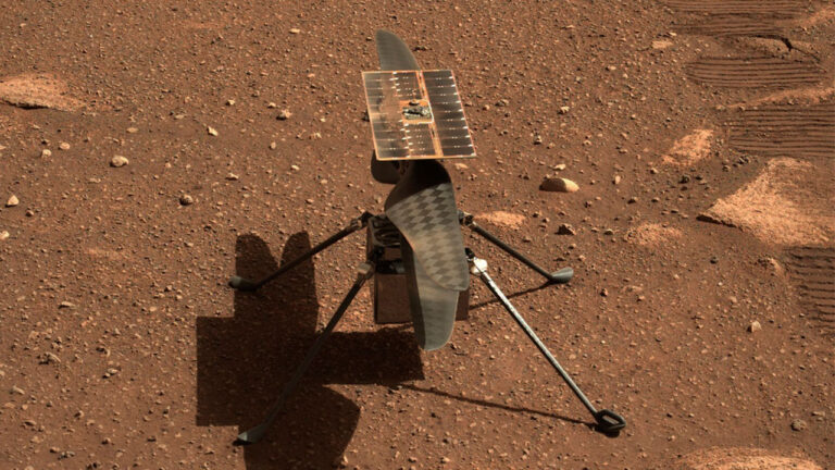 Mars helikopterinin uçuşları ertelendi!