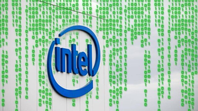 Intel, tek satır kod ile 100 kat performans artışı sağladı!
