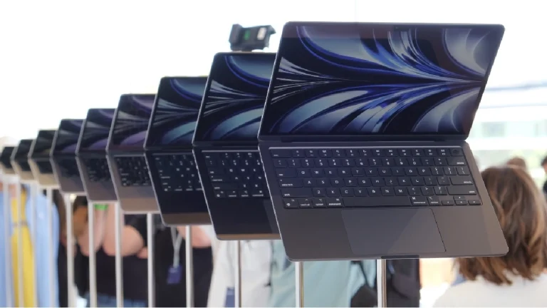 M2 MacBook Air, Türkiye’de satışa çıktı! İşte fiyatı