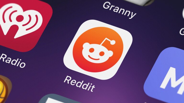 Reddit’ten dil bariyerlerini yıkacak satın alım