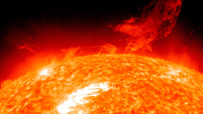 Güneş kaç yaşında? Daha ne kadar yaşayacak?