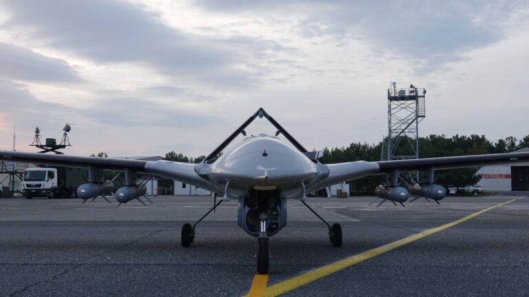 Bayraktar TB2’den rekor üstüne rekor! Yere inmeyen kuşlar