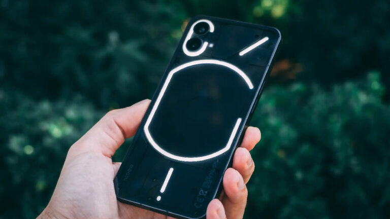 Nothing Phone (2) için beklenen açıklama geldi!