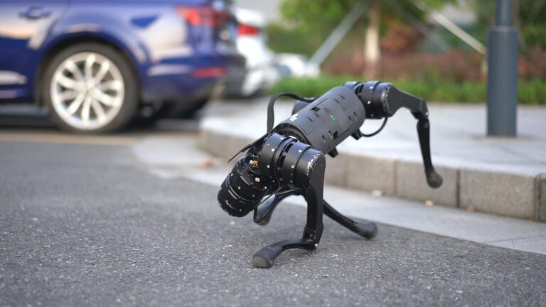 ABD’li araştırmacılar “en akıllı” robot köpeği geliştirdi