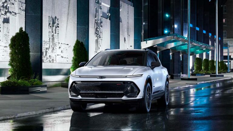 Uygun fiyatlı Chevy Equinox EV tanıtıldı! Özellikleri ve fiyatı