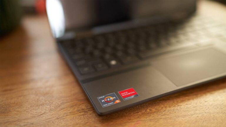 AMD Ryzen 7020 serisi oyuna geriden katıldı!