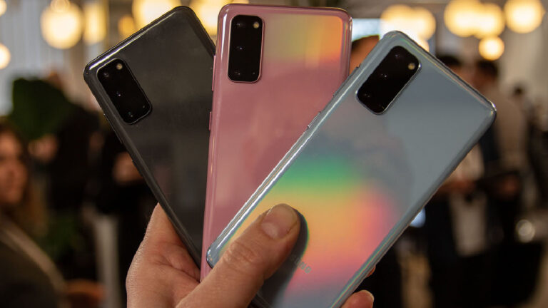 Amiral gemisi Samsung modeli Android 13 güncellemesi aldı!