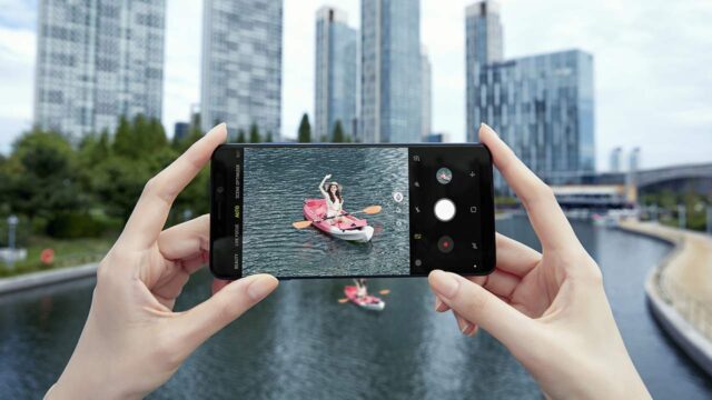 Samsung, kamera performansını artıran uygulamasını yayınladı!