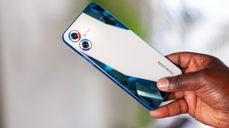 Tasarımı BMW’ye ait Tecno Spark 9 Pro Sport Edition tanıtıldı!