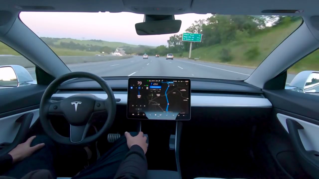 Tesla Kaliforniya'da satıştan kalkabilir