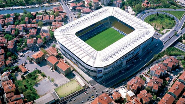 Fenerbahçe Stadyumu’nun ismi değişti! Sosyal medya yıkılıyor