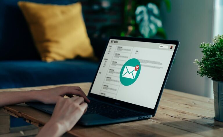 İsminize ya da şirkete özel profesyonel mail adresi nasıl alınır?